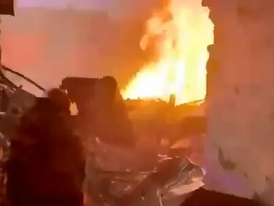 ۱۷ کشته و زخمی بر اثر انفجاری مرگبار در فیصل آباد پاکستان + فیلم