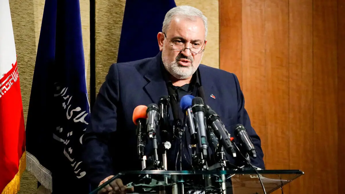 پیوند ارگانیک بین دانشگاه امیرکبیر با یکی از صنایع بزرگ می‌تواند بسیار موثر واقع شود