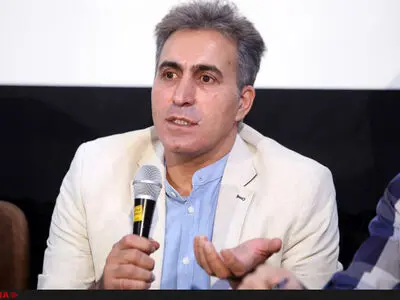 در برابر سیستمی که مثل قادر متعال رفتار می‌کند، انعطاف به خرج داده‌ام ولی باز فیلم‌هایم توقیف می‌شوند