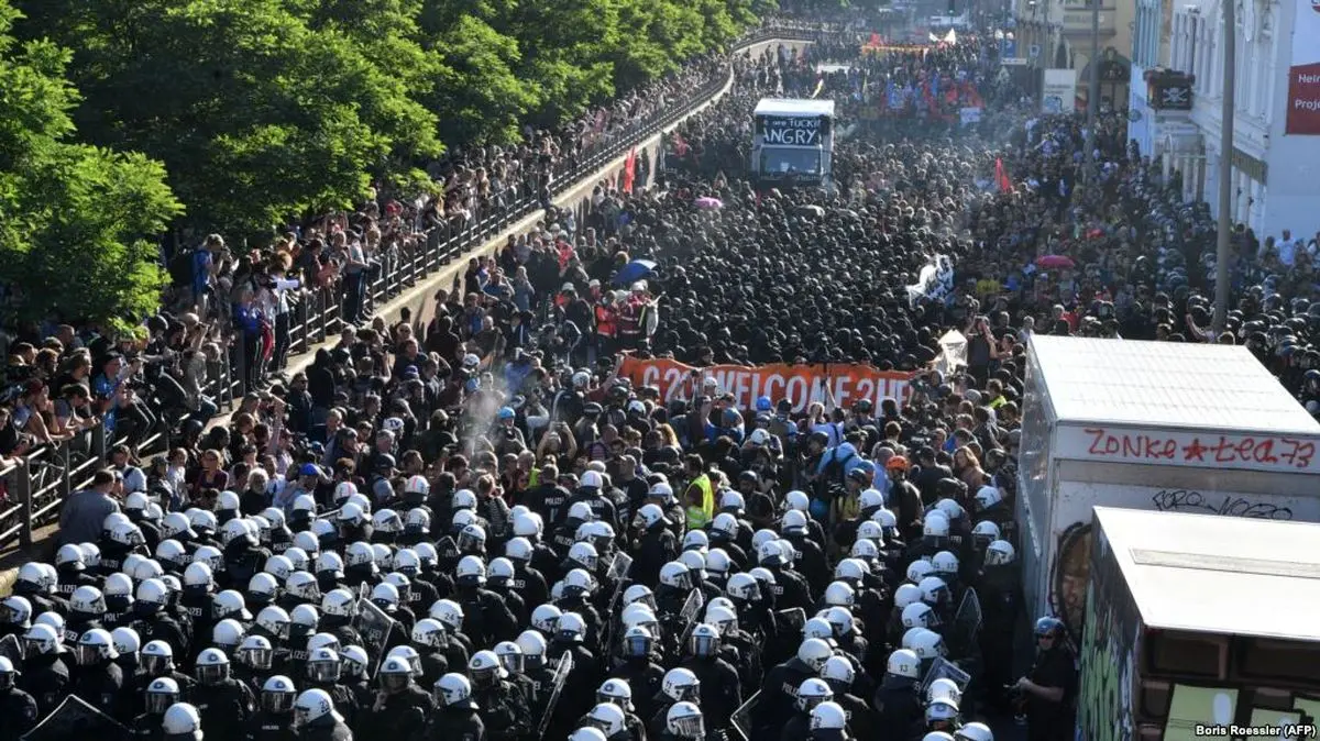 پلیس آلمان و معترضان به گروه ۲۰ در هامبورگ درگیر شدند