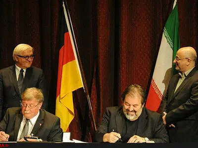 پافشاری هنرمندان در مخالفت با ارسال گنجینه موزه هنرهای معاصر به آلمان و ایتالیا/ مسئولان کشور مداخله کنند