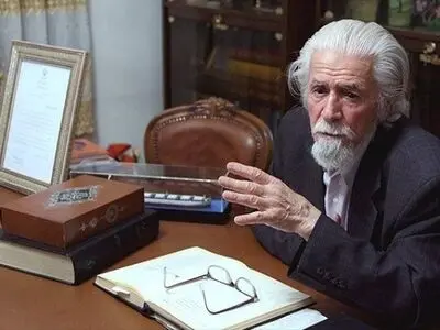 پخش «شاعر سپیده» به مناسبت درگذشت حمید سبزواری از شبکه مستند