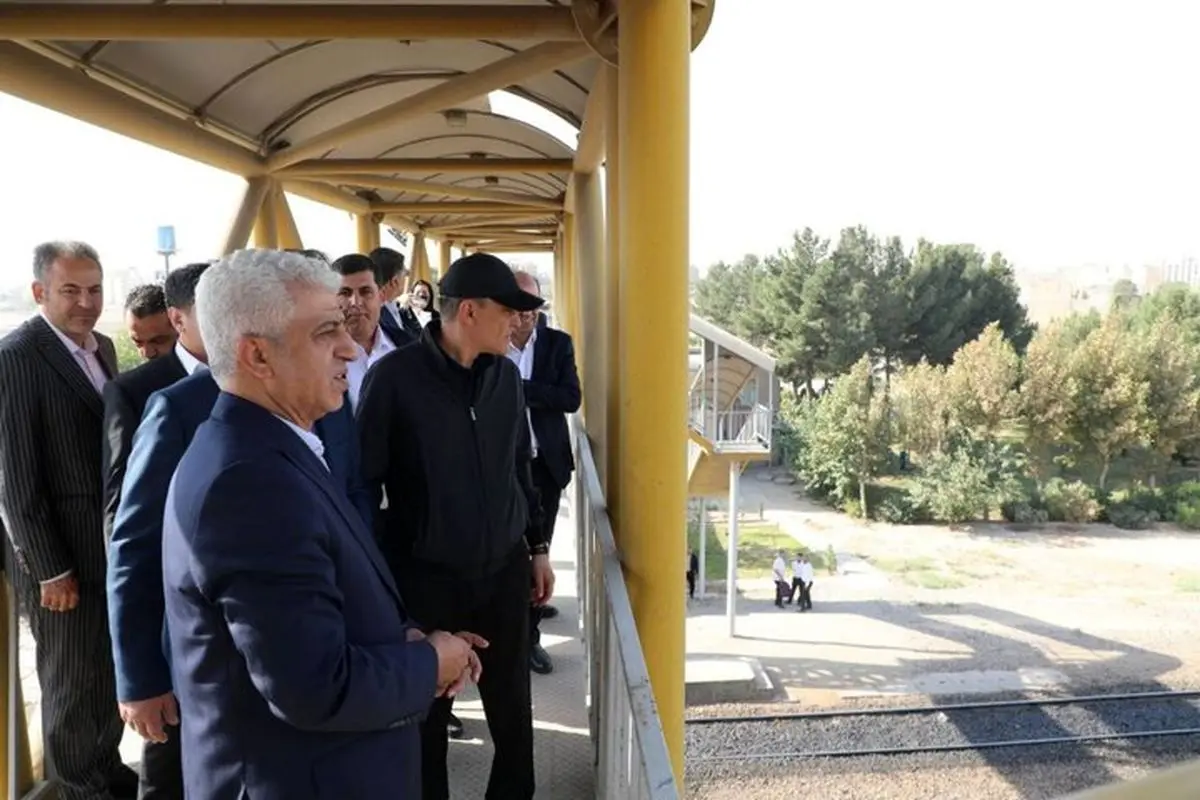 بازدید وزیر راهآهن ترکمنستان از بندر خشک ریلی تهران