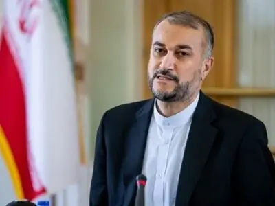 عبداللهیان: مزاعم وجود علاقة بین زعیم القاعدة وایران مثیرة للسخریة