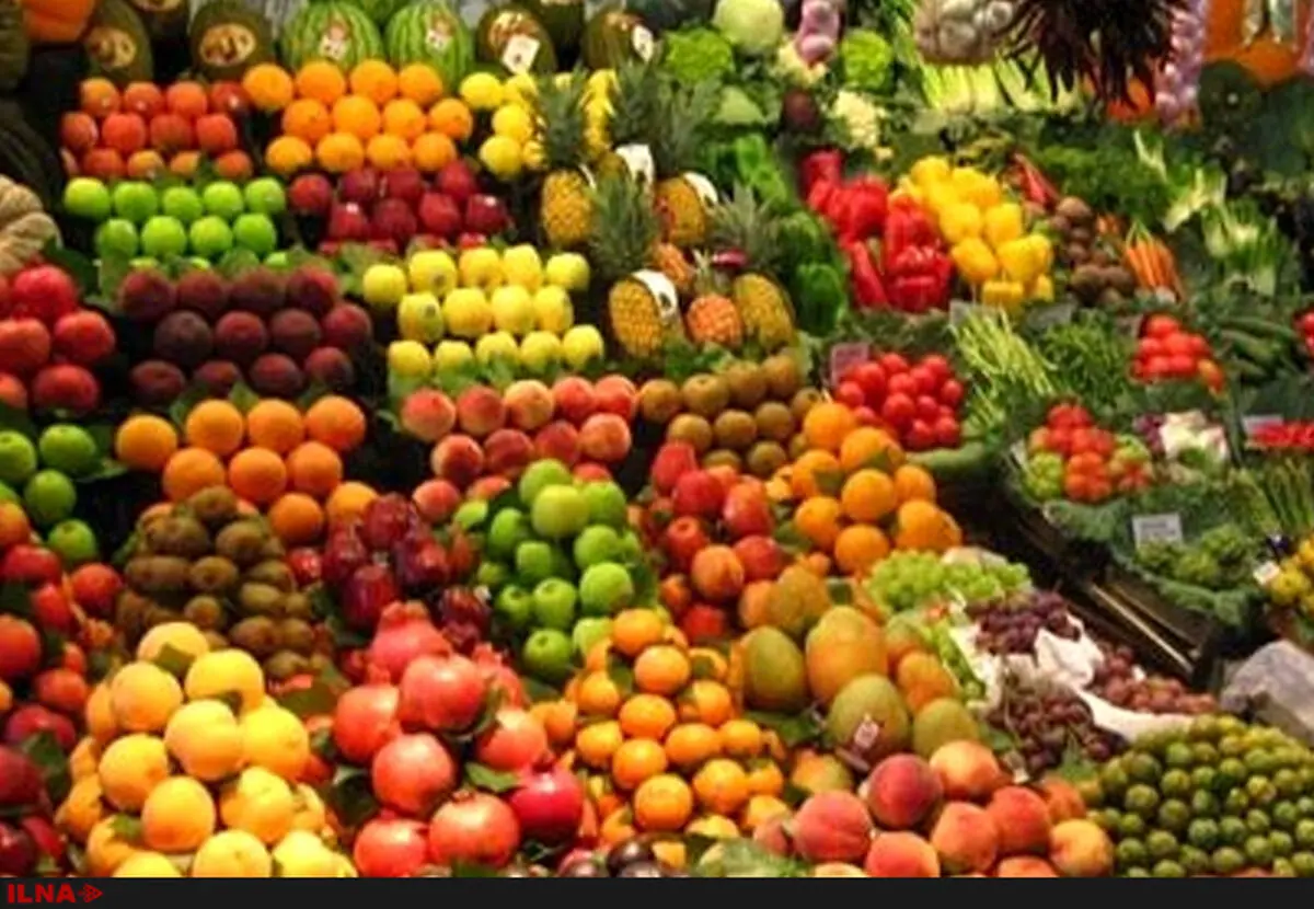 سیر صعودی قیمت پیاز همچنان ادامه دارد/ میوه‌های تابستانی بازار را از نمونه‌های وارداتی ربودند