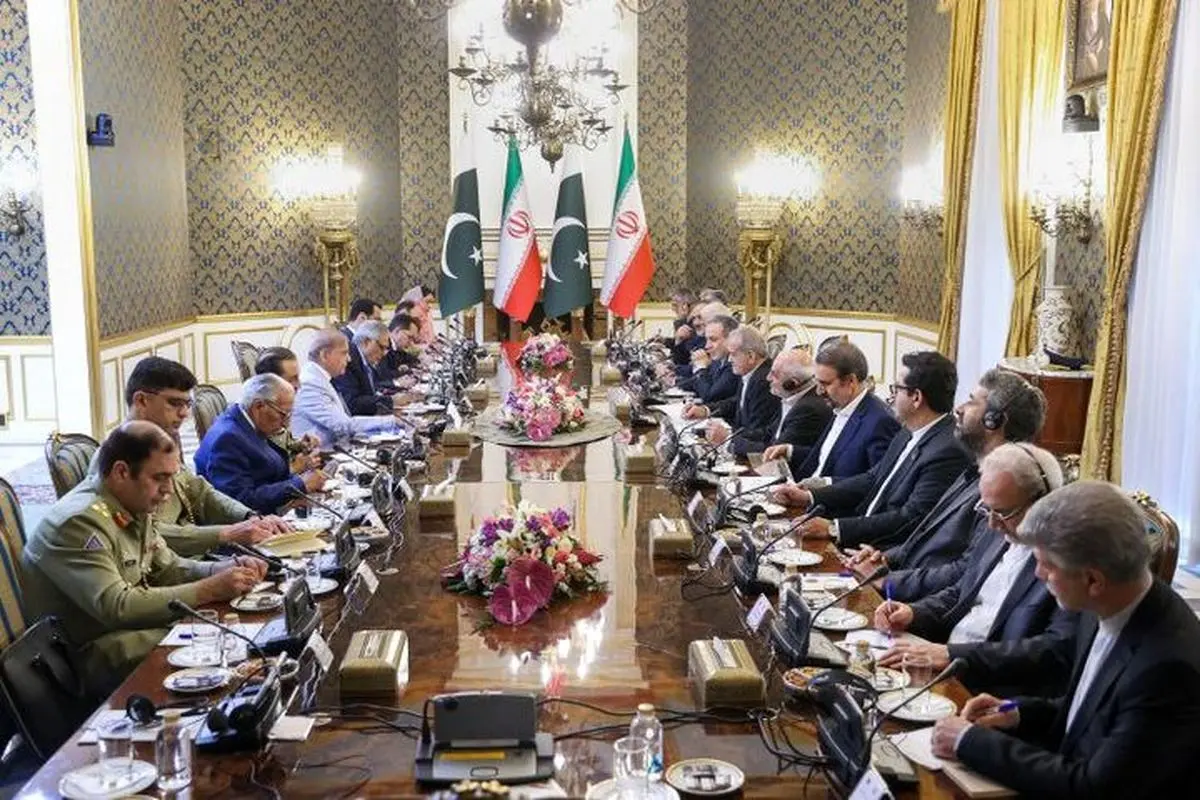 سطح فعلی مناسبات ایران و پاکستان متناسب با ظرفیتهای عظیم دو کشور نیست