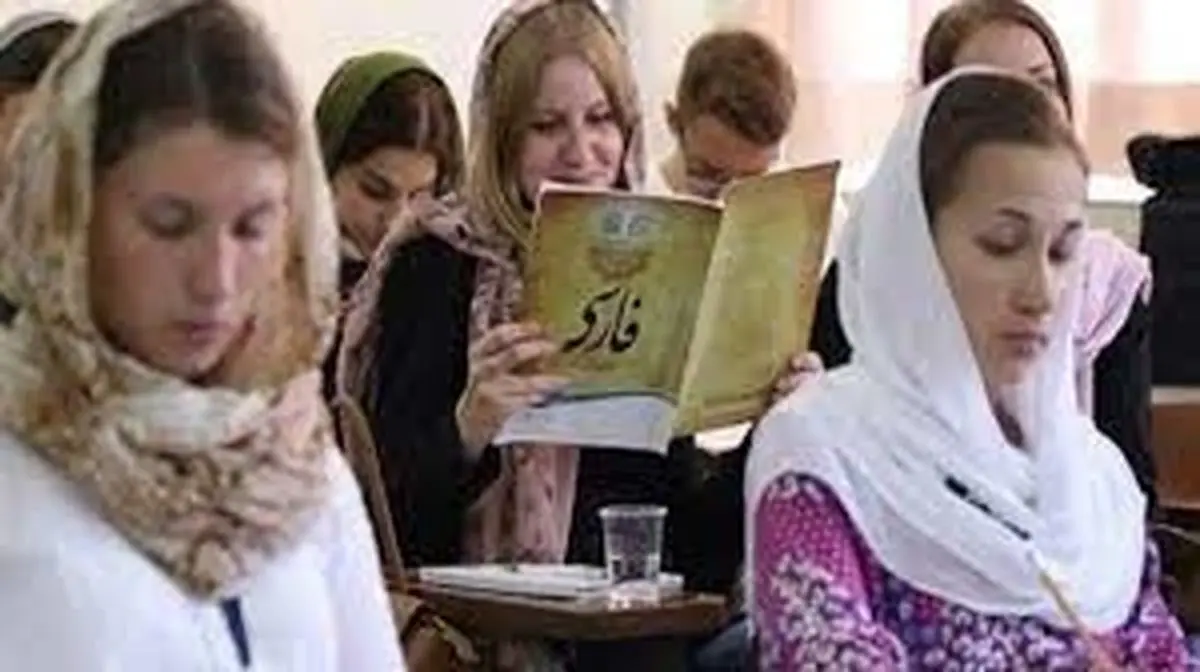 امکان ارائه تسهیلات برای دانشجویان خارجی با اولویت کشورهای اسلامی