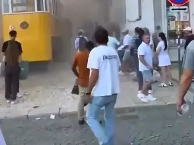 مرگ ۱۵ نفر در پی خارج شدن قطار از ریل + فیلم