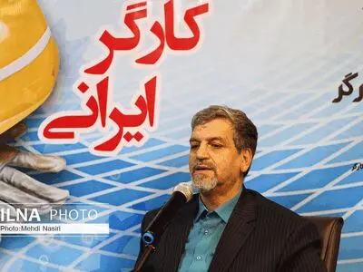 تا ۲۵ تیر ماه، دولت دستمزد را  ۴۲ درصد افزایش دهد/ وزیر کار وعده افزایش ۳۰۰ هزار تومانی حق مسکن را داد/ قدرت خرید کارگران ۱ میلیون و ۲۰۰ هزار تومان کاهش داشته/ سر بازنشستگان تامین اجتماعی بی‌کلاه ماند