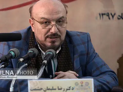 انقلاب به جهت ماهیت پریروزی و پس‌فردایی‌اش به حقیقت اسلام گره خورده/ فردید انقلاب را امری آخرالزمانی می‌دانست/ فردید مارکسیست نبود چون مارکس را مدرن می‌دانست/ هم‌سخنی با هایدگر 