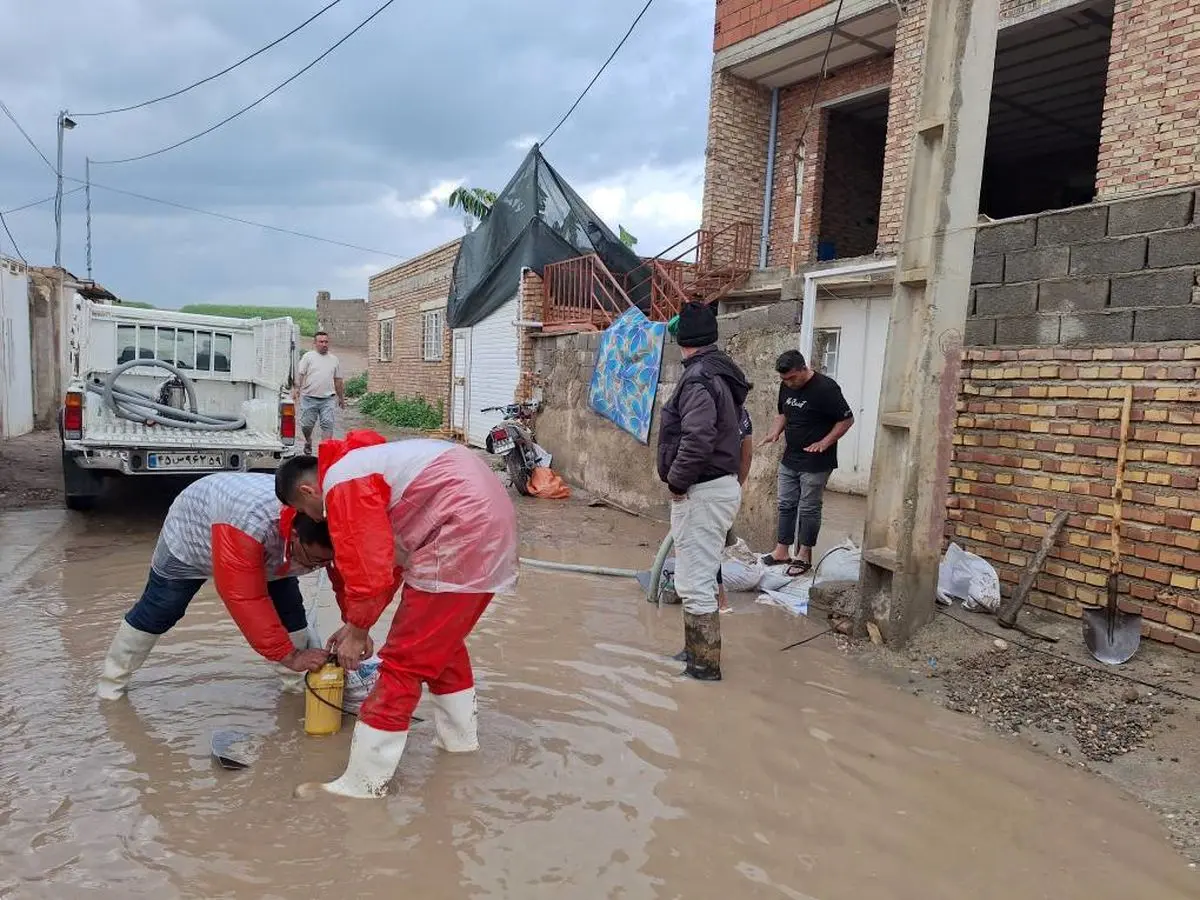 امدادرسانی نجاتگران گلستان در پی بارش‌های بهاری