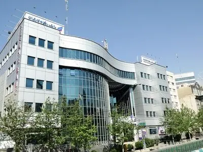 پرداخت بیش از 49.000 میلیارد ریال تسهیلات قرض‌الحسنه اشتغالزایی از سوی بانک رفاه کارگران در دولت چهاردهم