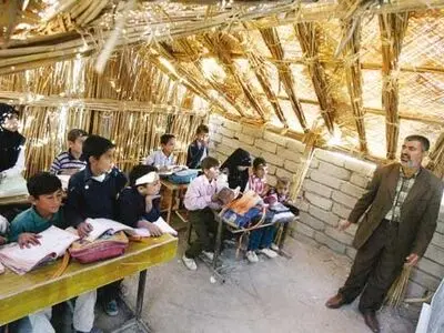 کوچ اجباری معلمان مناطق مرزی به دلیل وجود گرد و غبار