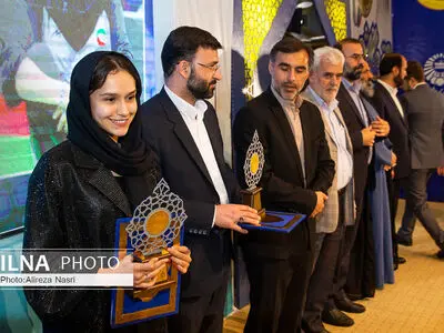 آیین تجلیل از قهرمانان ملی و فراملی ورزش قزوین