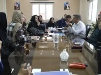 نمایندگان حامی حیوانات با رئیس سازمان مدیریت پسماند شهرداری کرج دیدار کردند
