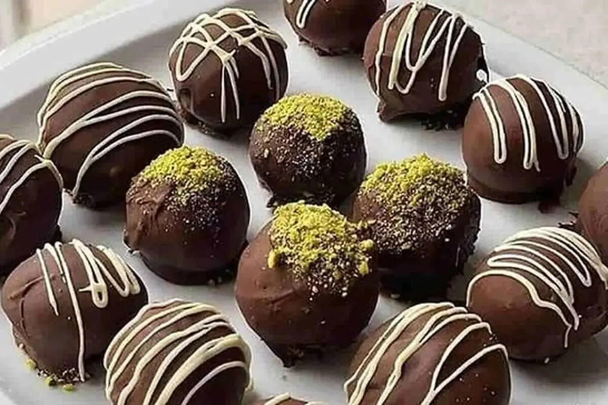 با یک بیسکوییت ساقه طلایی این شیرینی فوق العاده را درست کنید