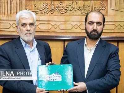 تقدیم لایحه بودجه ۱۴۰۲ شهرداری قزوین به پارلمان محلی