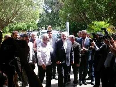 Zarif meets Nicaraguan counterpart, discusses bilateral ties
