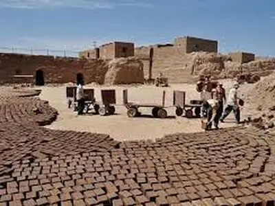 دود سفید کوره‌های آجرپزی اراک به معنای استفاده از سوخت مازوت نیست 