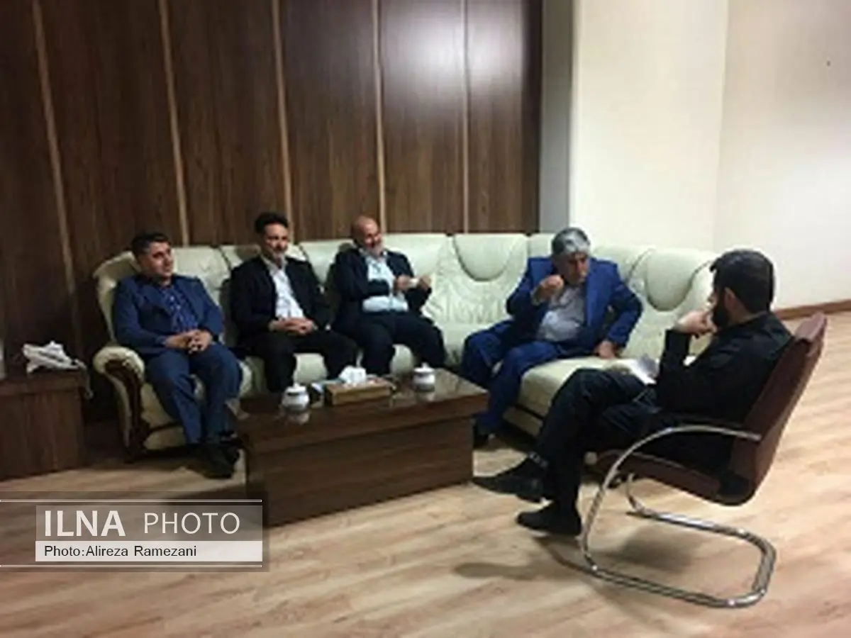 پرداخت یک میلیارد تومان به باشگاه استقلال خوزستان با پیگیری استاندار