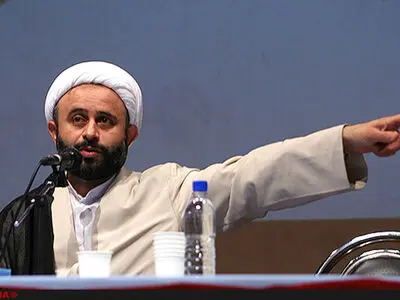 صدا و سیما دروغ می‌گوید/ باید مقابل نمایندگان زیاده‌خواه مجلس ایستاد