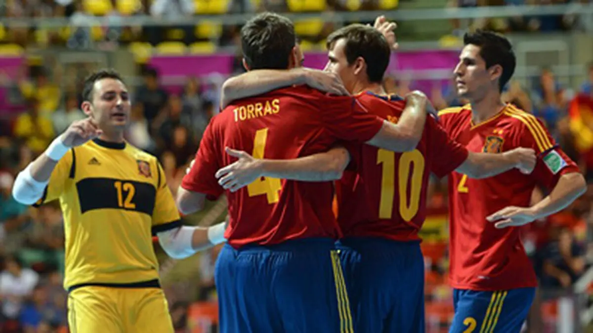 مدعیان اروپایی به دور نهایی رسیدند/رقابت 8 تیم در مرحله پلی اف 