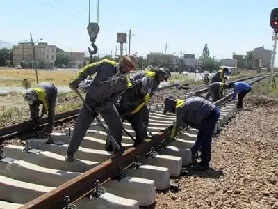 طلب مزدی کارگران نگهداری خط ۵ قطار شهری تهران از پیمانکار سابق پرداخت نشد