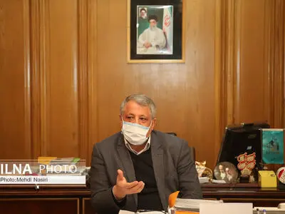 گزاره «کابینه روحانی همان کابینه هاشمی است» درست نیست/ «تک‌دوره‌ای شدن دولت‌ها» می‌تواند راهکاری برای کاهش مشکلات در دوره دوم باشد/ ریاست جمهوری عرصه‌ای نیست که فرد به‌تنهایی تصمیم به حضور بگیرد