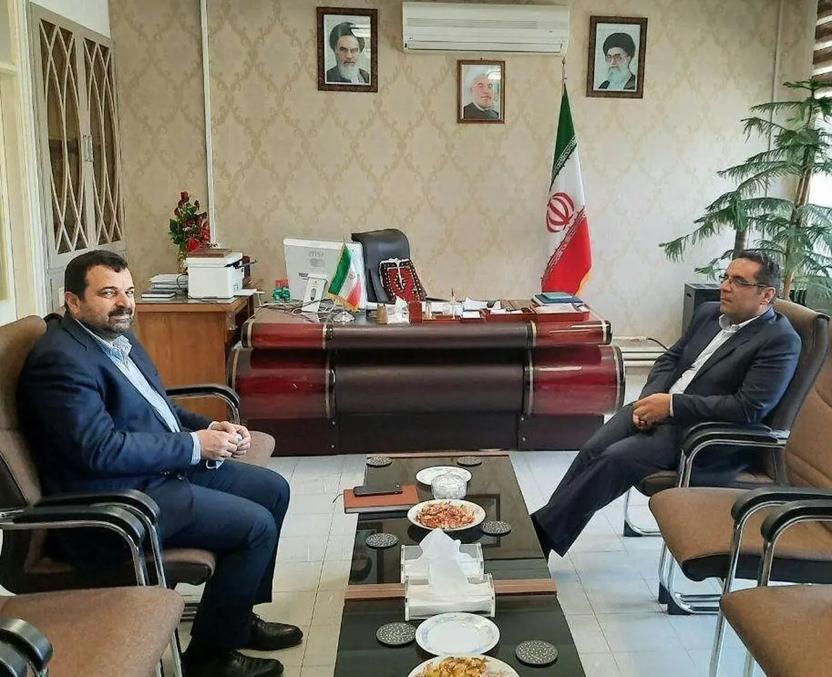 همراهی و حمایت شورای اداری شهرستان بناب در راستای تحقق جهش تولید در مجتمع فولاد صنعت بناب