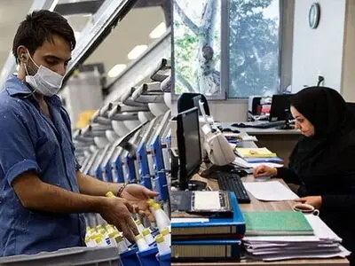 بازی با «مزد» در زمینِ «دولت»/ رابطه‌‌ای مخدوش میانِ حقوقِ کارمندان با مزدِ کارگران
