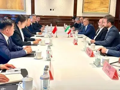 تاکید ایران و چین بر ارتقای همکاری‌های دو کشور به سطح راهبردی