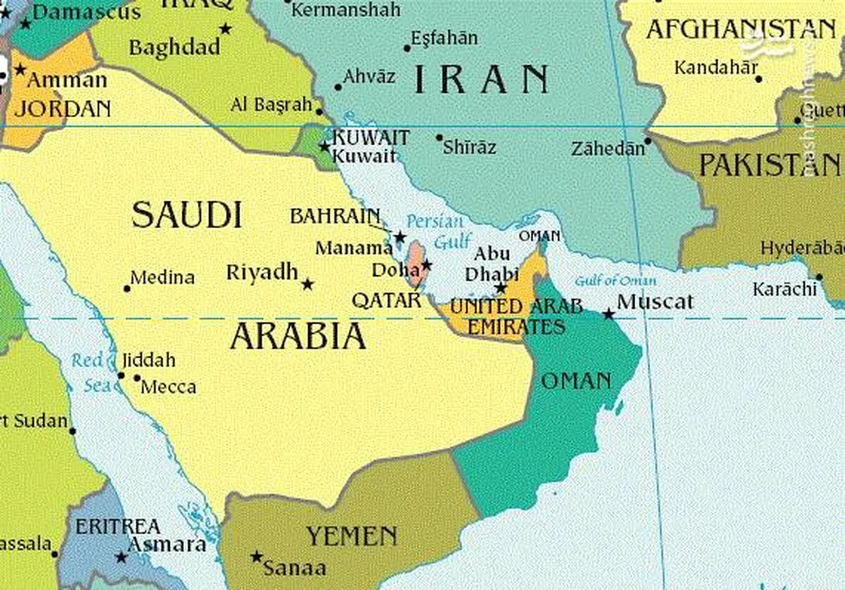 صنعت گردشگری در منطقه حاشیه خلیج همیشه فارس + اینفوگرافیک