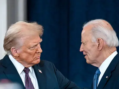 بایدن فرق زرافه و اسب آبی را تشخیص نمی‌دهد