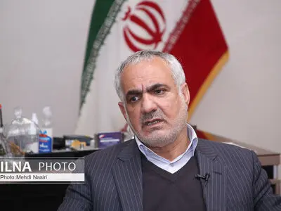 برنامه‌های وزارت کار برای اصلاح قوانین کار و بیمه بیکاری/ تعهدات حاکمیتی قابل واگذاری به مناطق آزاد و ویژه نیستند/ برگزاری تجمع‌های مسالمت‌آمیز در اصلاح قانون کار دیده شده است