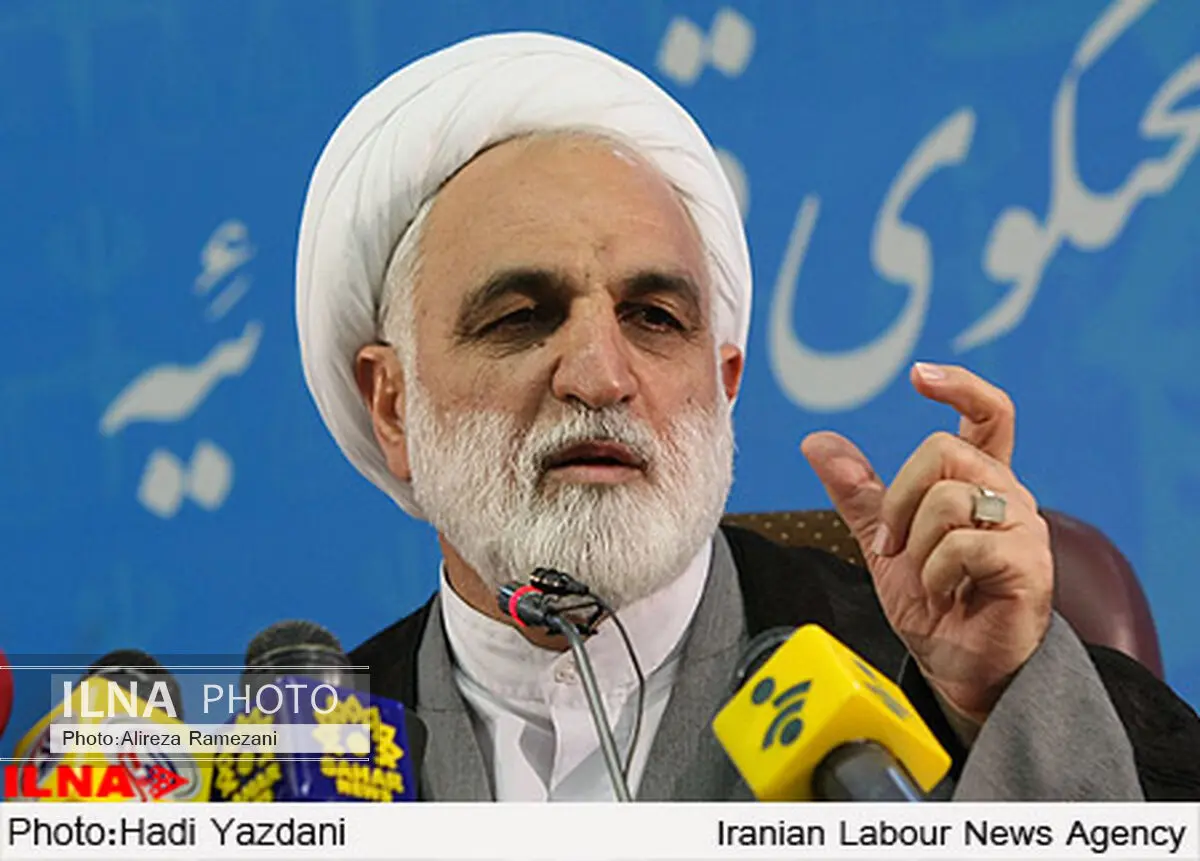 توضیحات محسنی اژه‌ای درباره لغو کنسرت‌ها، پخش تبلیغات از ماهواره و تدفین حبیب 