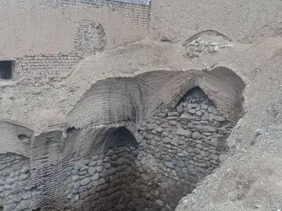 تنها یخچال ۴۰۰ ساله تهران بلاتکلیف رها شده است