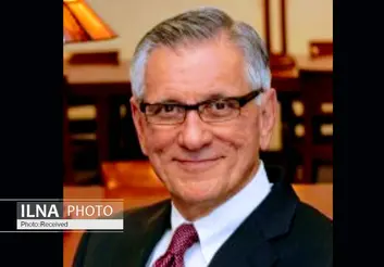 ورود شعر به مشارکت درمان‌های جمعی چگونه ممکن است؟