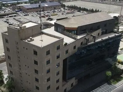 بابت تاخیر در تحویل خودرو ایکس ۵ صمیمانه عذرخواهی می‌کنیم
