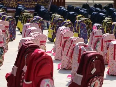 تأمین لوازم‌التحریر برای بیش از ۸۲۰۰ دانش‌آموز نیازمند استان البرز