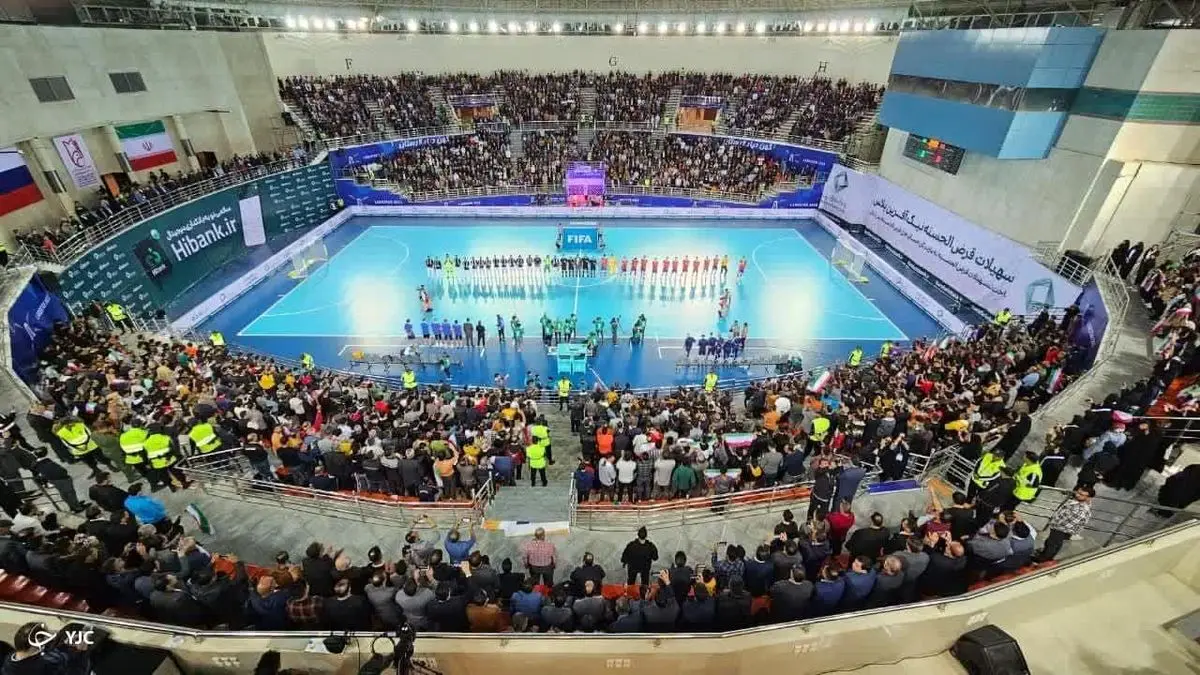 شکوفایی گردشگری ورزشی در لارستان با برگزاری بازی تیم ملی فوتسال