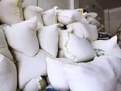 کشف ۱۵ تن برنج احتکارشده در لاهیجان