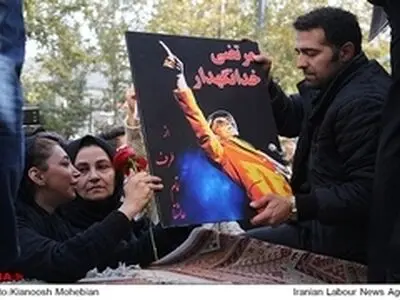 سرانجام پیکرمرتضی پاشایی به خاک سپرده شد