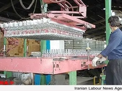اخراج نماینده صنفی کارگران «شوکا» در آستانه بازنشستگی