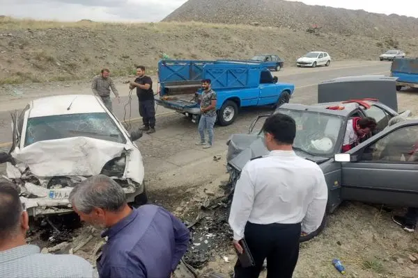 فوت و مصدومیت ۳ نفر از کارکنان برق منطقه‌ای فارس بر اثر تصادف 