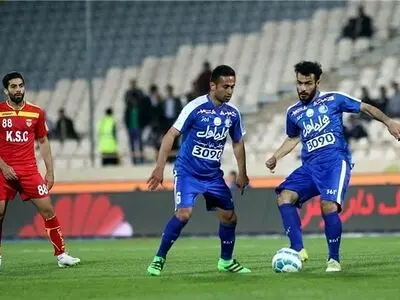 در آستانه جدال با استقلال؛ عبور ایرانجوان از بحران پرسپولیسی