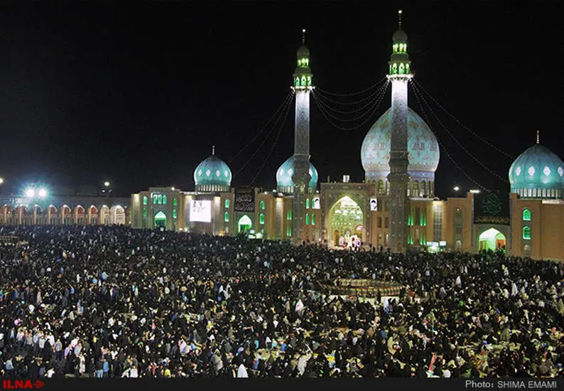 مراسم قدر شب بیست و سوم ماه مبارک رمضان در مسجد جمکران شهر قم برگزار شد.