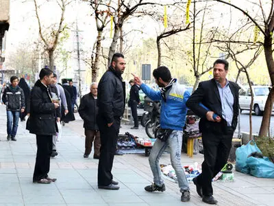 "محرومیت‌ها" و "نگرانی از آینده" مردم را عصبانی کرده‌است