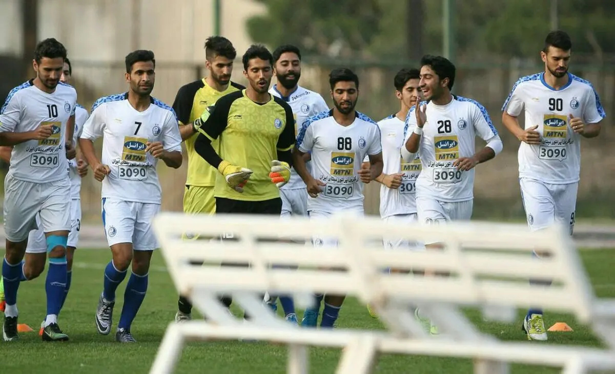 نبض استقلال در دستان شفر (عکس)