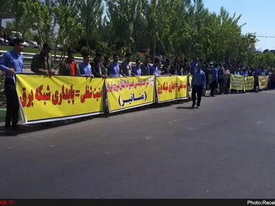 سایه سنگین جدایی متانیر از برق منطقه‌ای تهران، بر سر کارگران است/ امنیت شغلی می‌خواهیم 