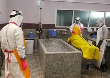 تجمع کارکنان غسالخانه بهشت زهرا در اعتراض به قطع مزایای مزدی/ کارمان سخت است اما رفاه و امنیت شغلی نداریم!